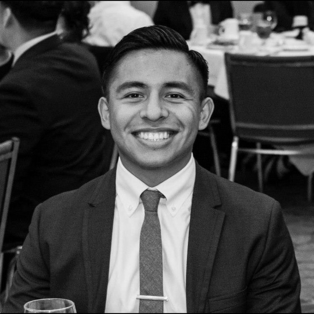 Meet your Posher, Adrian